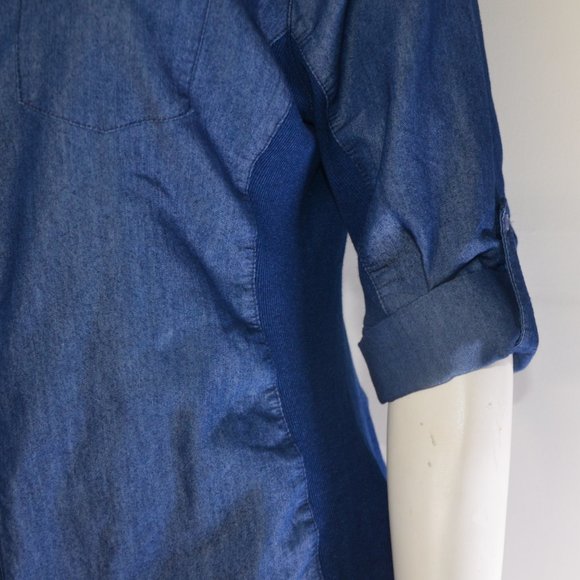 Cavalini Denim Collection Embroidered Top Size 1X - Picture 8 of 8